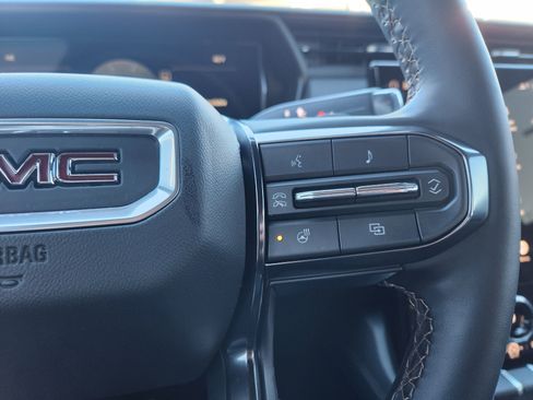 Used 2026 GMC Terrain AT4 w/ Technology Package II image 29