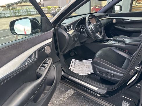 Used 2019 INFINITI QX50 Essential w/ Sensory Package image 39
