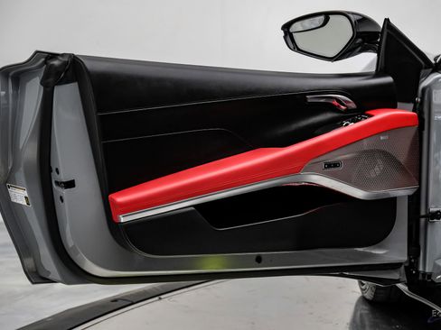 Used 2025 Lotus Emira RWD image 92