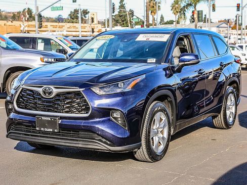 Certified 2023 Toyota Highlander LE image 19