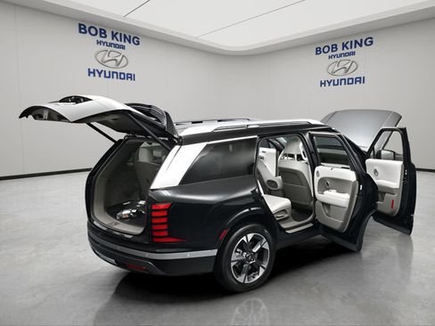 New 2026 Hyundai Palisade Limited FWD image 18
