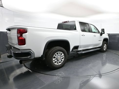 Used 2025 Chevrolet Silverado 2500 LT AWD/4WD image 27