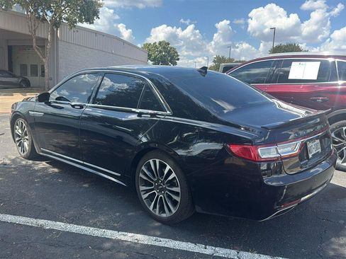 Used 2019 Lincoln Continental Reserve FWD image 4