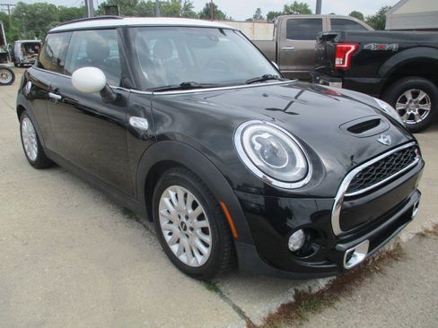 Used 2016 MINI Cooper S FWD image 7