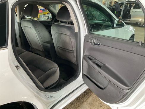 Used 2013 Chevrolet Impala LT image 26