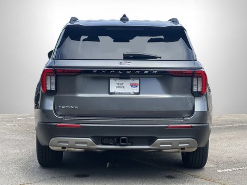New 2026 Ford Explorer Active w/ Active Comfort Package RWD image 25