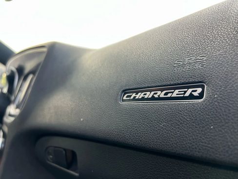 Used 2018 Dodge Charger GT image 14