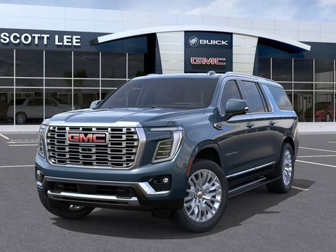 New 2026 GMC Yukon XL Denali AWD/4WD image 6