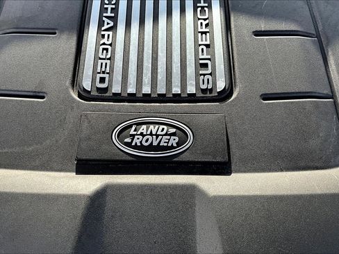Used 2015 Land Rover Range Rover Supercharged AWD/4WD image 31