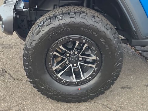 New 2026 Jeep Wrangler Unlimited Sport image 16