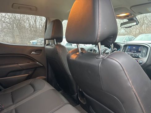 Certified 2022 GMC Canyon AT4 w/ Trailering Package image 13