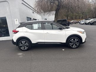 Used 2018 Nissan Kicks SR w/ Interior Electronics Package video 2