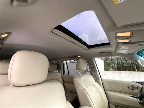 Used 2017 INFINITI QX80 4WD image 13