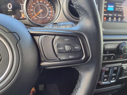 Used 2021 Jeep Wrangler Sport S image 23