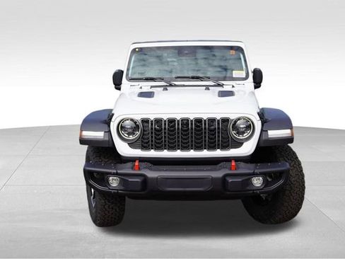 New 2025 Jeep Wrangler Unlimited Rubicon w/ Steel Bumper Group image 8