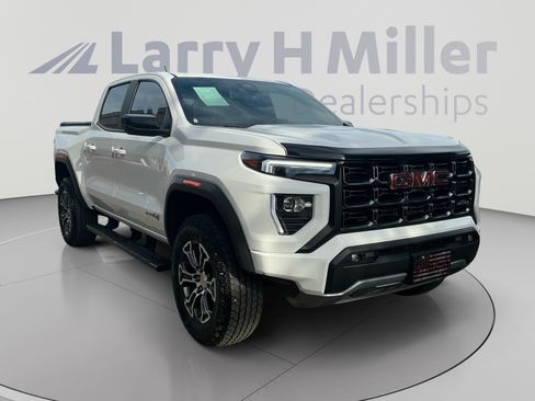 Used 2023 GMC Canyon AT4 w/ Canyon Safety Plus Package AWD/4WD image 7