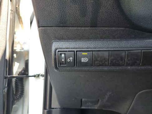 Used 2023 Toyota Corolla LE FWD image 30