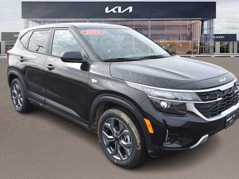 New 2026 Kia Seltos LX image 11