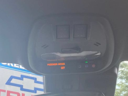 New 2026 Chevrolet Trax RS w/ Sunroof Package FWD image 13