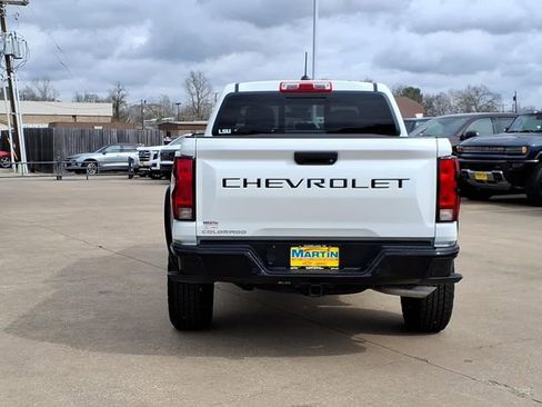 Used 2025 Chevrolet Colorado Trail Boss image 6