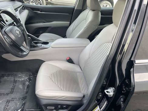 Used 2023 Toyota Camry SE image 28