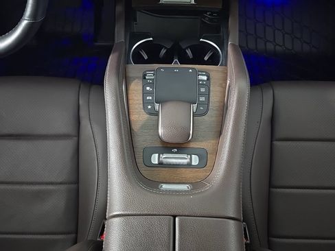 Certified 2022 Mercedes-Benz GLS 450 4MATIC image 24