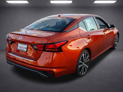 Used 2022 Nissan Altima 2.5 SR image 4