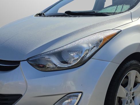 Used 2013 Hyundai Elantra GLS w/ Preferred Pkg image 32