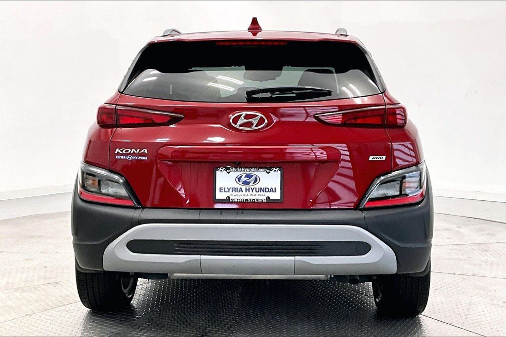 Used 2023 Hyundai Kona SEL w/ Cargo Package AWD/4WD image 4