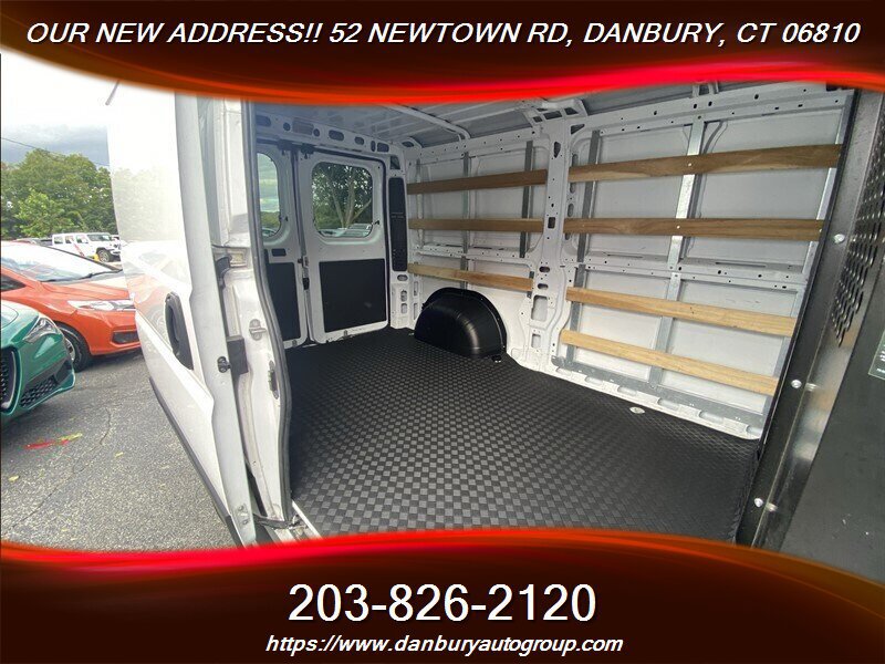 Used 2025 RAM ProMaster 2500 w/ U-Haul Equipment Group FWD image 24