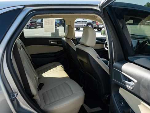 Used 2024 Ford Edge SEL AWD/4WD image 20