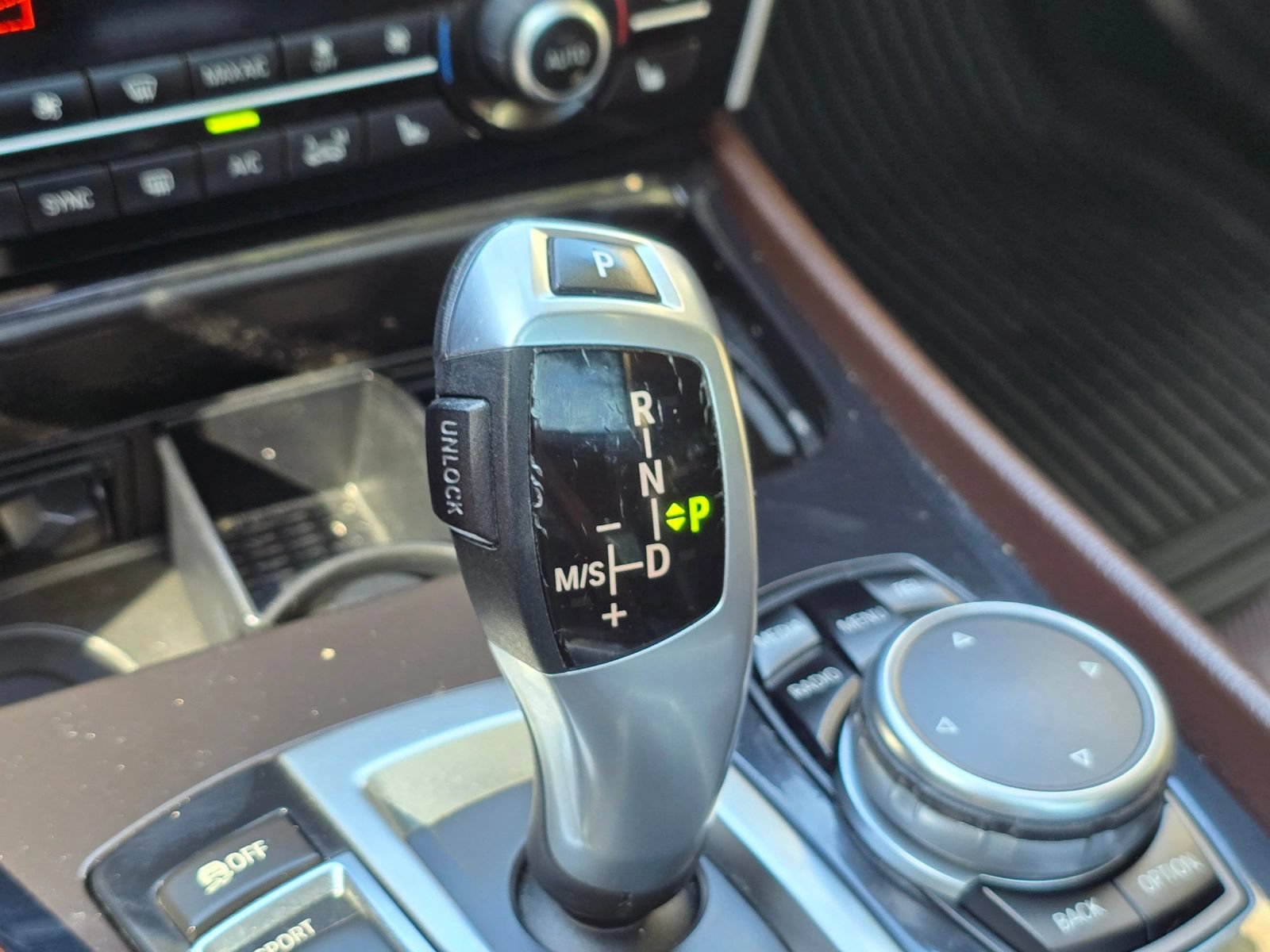 Used 2015 BMW 535i Gran Turismo xDrive AWD/4WD image 33