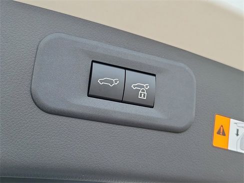 New 2026 Lexus NX 350h FWD image 8