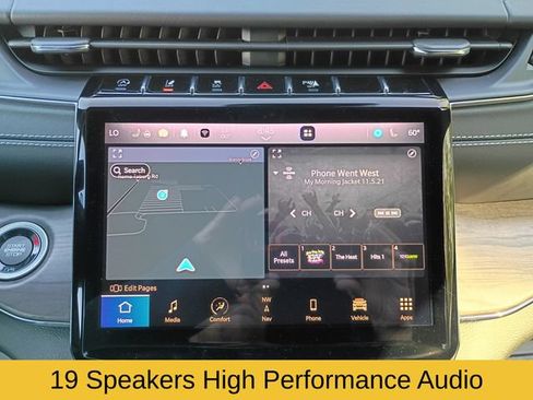 Used 2023 Jeep Grand Cherokee Overland w/ MOPAR Finishing Package AWD/4WD image 16