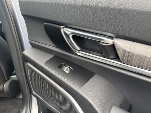 Used 2024 Kia Telluride EX w/ EX Captain's Chair Package image 30