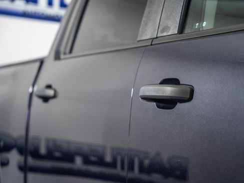 Used 2024 Chevrolet Silverado 2500 Custom w/ Custom Convenience Package image 19