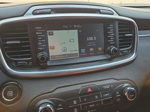 Used 2018 Kia Sorento SX AWD/4WD image 12