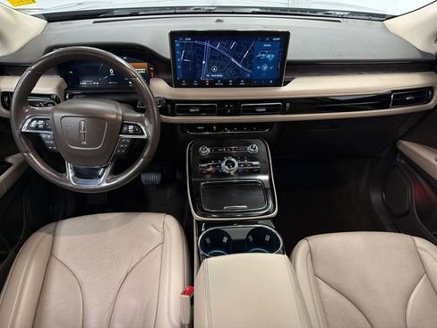 Certified 2022 Lincoln Nautilus Reserve AWD/4WD image 18