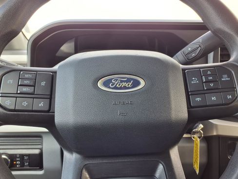 Used 2025 Ford F350 XLT image 15