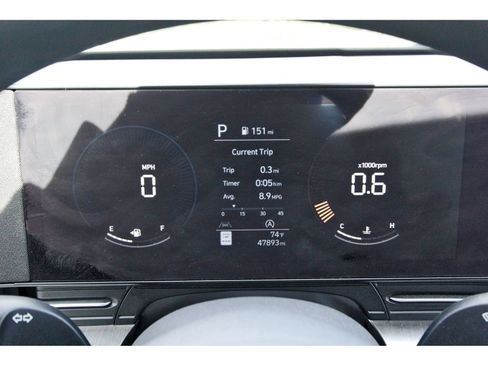 Used 2024 Hyundai Kona SE image 15