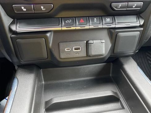 Used 2022 GMC Sierra 1500 Elevation AWD/4WD image 25