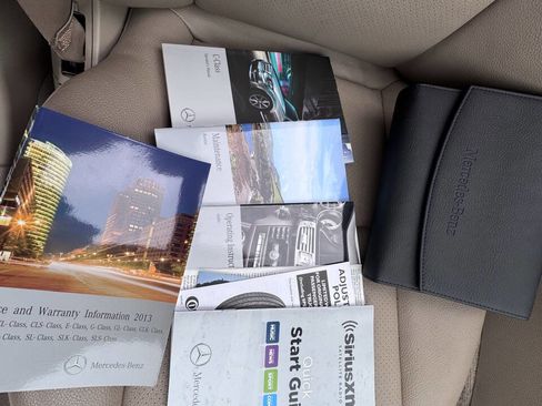 Used 2013 Mercedes-Benz C 250 Sedan image 21