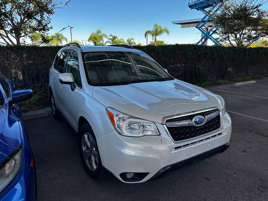 Used 2014 Subaru Forester 2.5i Touring AWD/4WD image 2