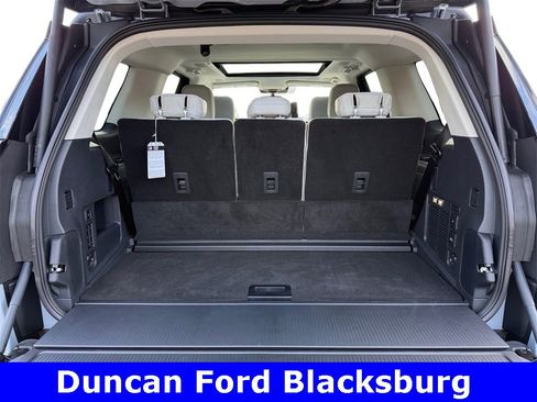 New 2025 Ford Expedition Platinum w/ Driver's Package image 10