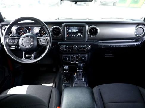 Used 2022 Jeep Wrangler Unlimited Sport AWD/4WD image 23