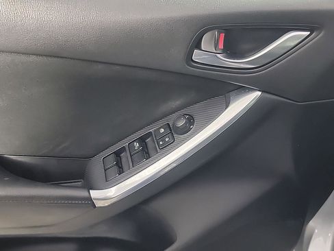 Used 2016 MAZDA CX-5 Touring image 32