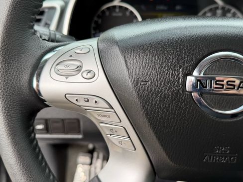 Used 2016 Nissan Murano Platinum w/ Platinum Technology Package FWD image 36