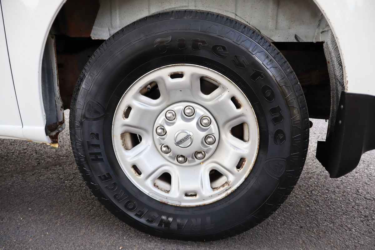 Used 2012 Nissan NV 3500 SV w/ Side Curtain Airbag Pkg RWD image 38