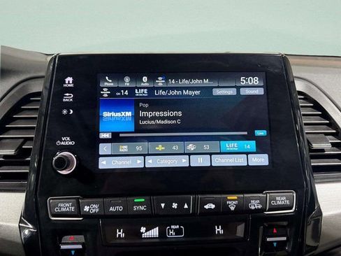 Used 2023 Honda Odyssey EX-L image 15