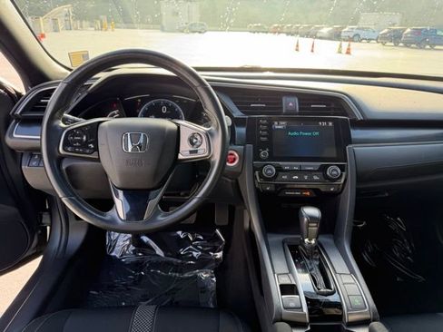 Certified 2020 Honda Civic EX image 17